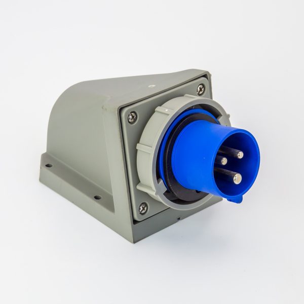 Rolec 16A 3 Pin Blue Wall Mounted Plug 240V IP67